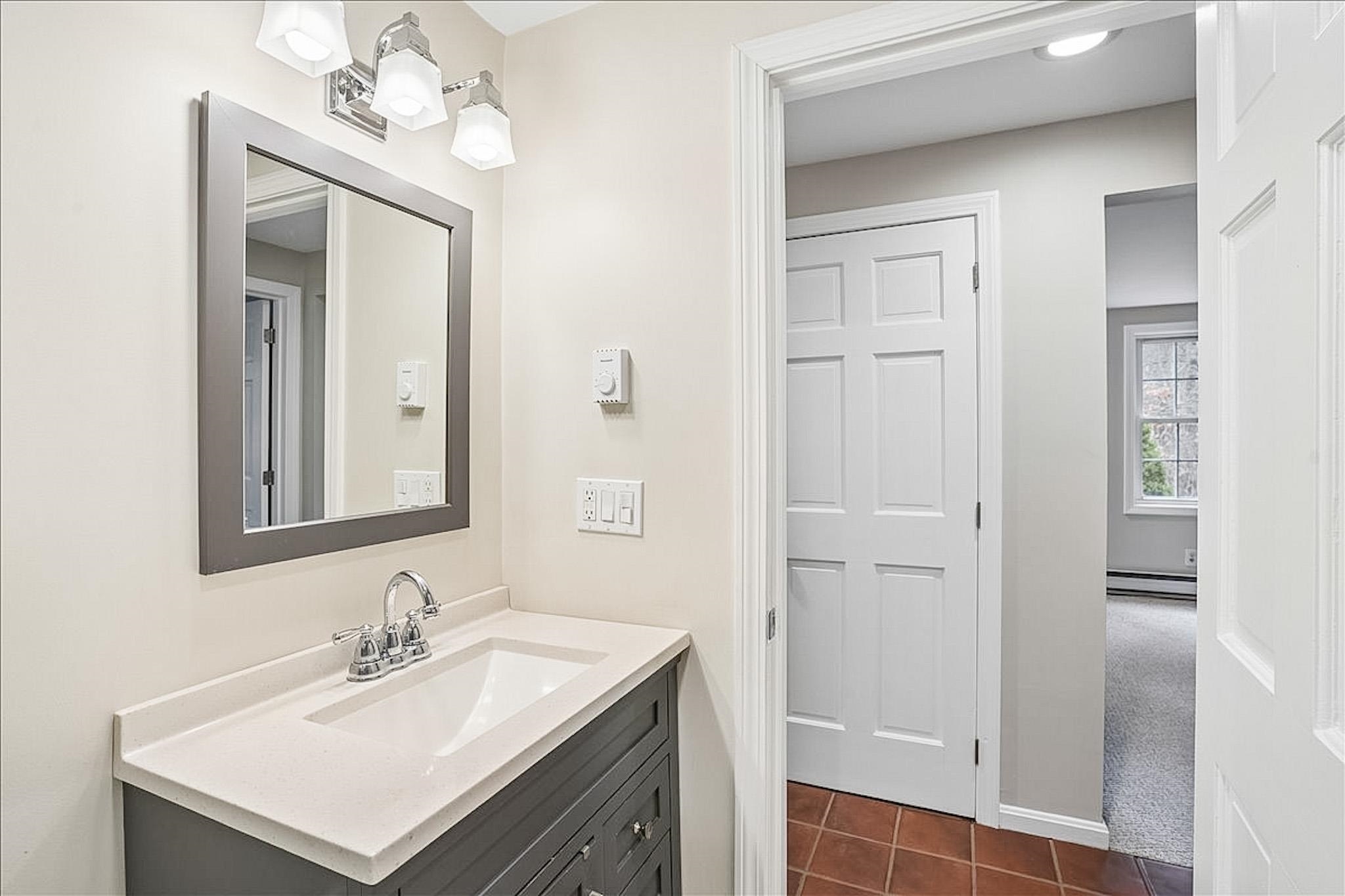 13 Karen Road Windham, NH 03087 - Photo 19 of 59