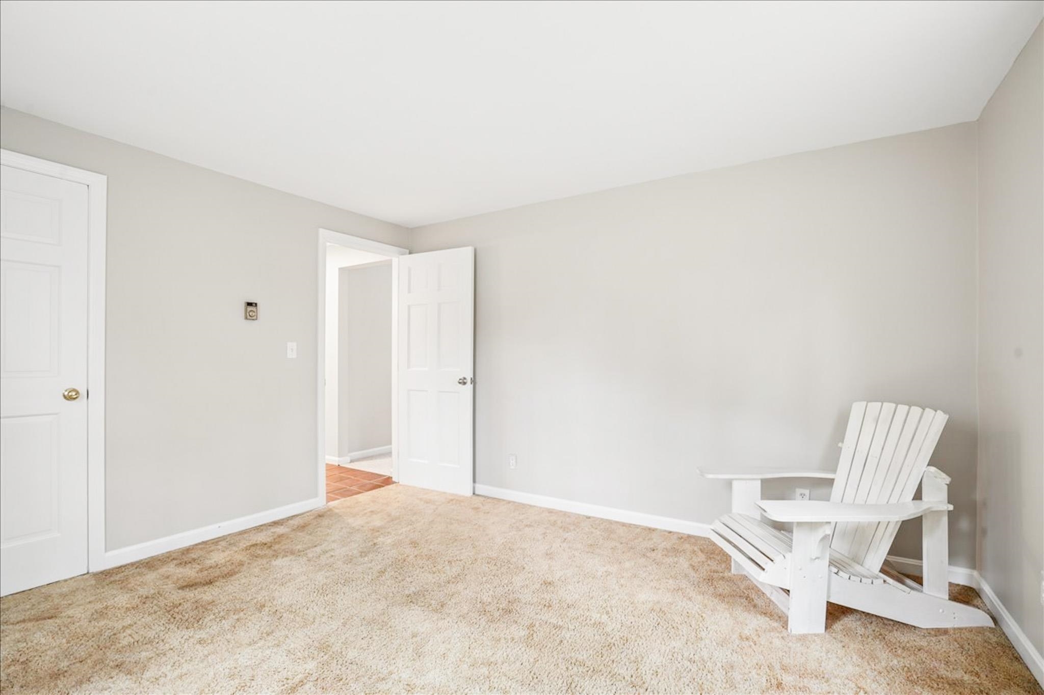 13 Karen Road Windham, NH 03087 - Photo 21 of 59