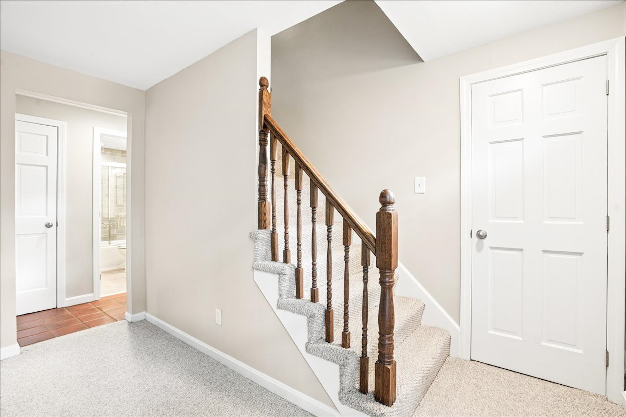 13 Karen Road Windham, NH 03087 - Photo 25 of 59