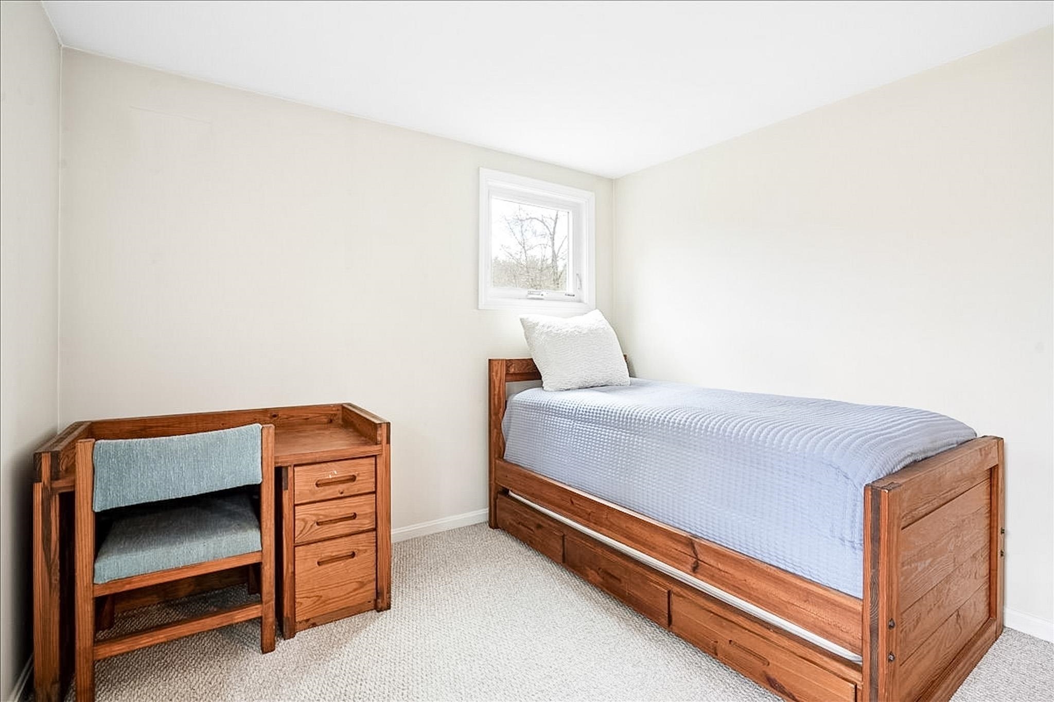 13 Karen Road Windham, NH 03087 - Photo 35 of 59