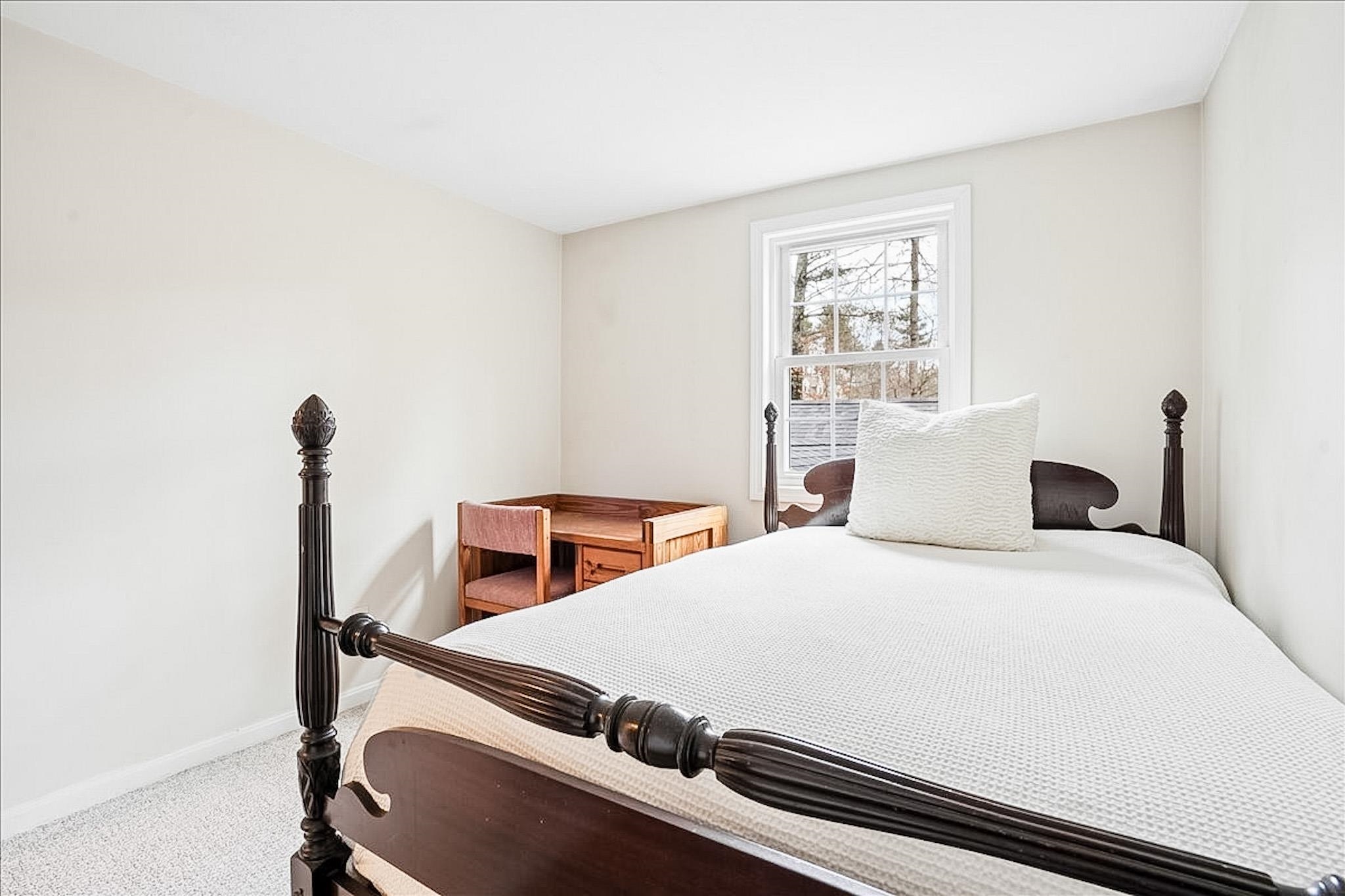 13 Karen Road Windham, NH 03087 - Photo 38 of 59