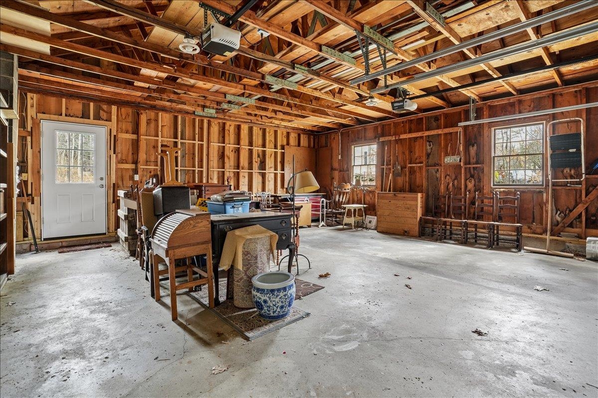 13 Karen Road Windham, NH 03087 - Photo 47 of 59