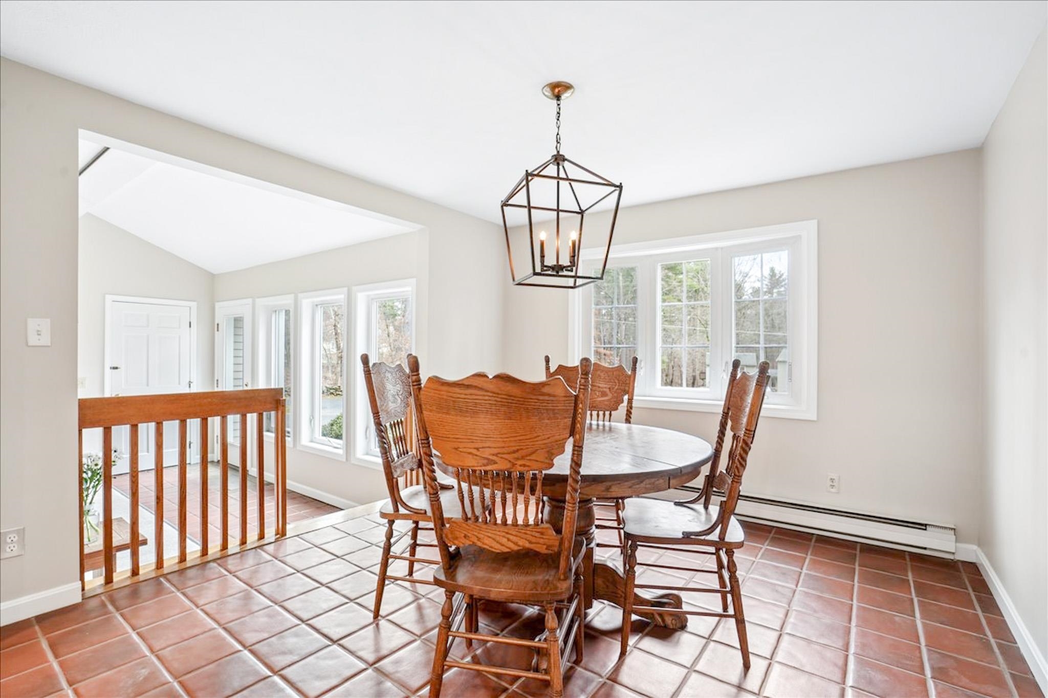 13 Karen Road Windham, NH 03087 - Photo 9 of 59