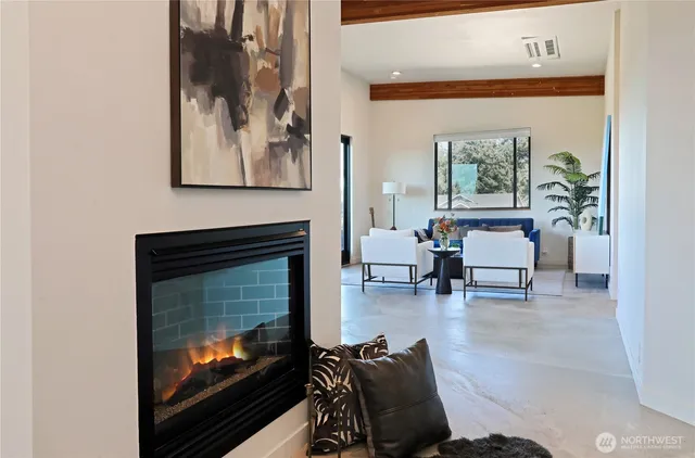 $1,690,000 | 5453 Harborside Lane, Freeland, WA 98249