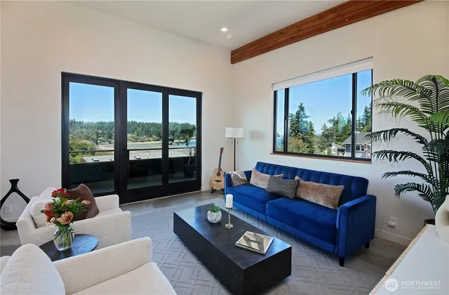 $1,690,000 | 5453 Harborside Lane, Freeland, WA 98249