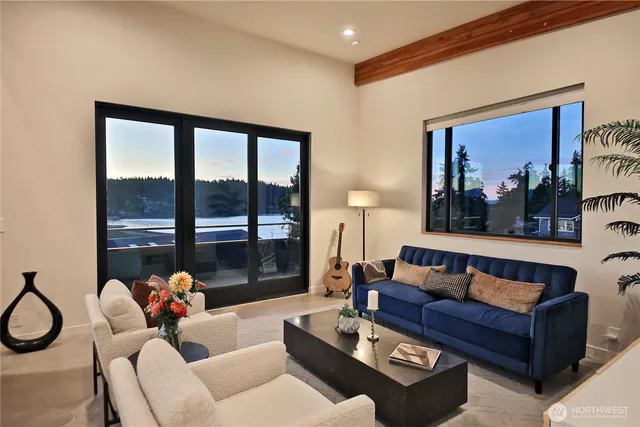 $1,690,000 | 5453 Harborside Lane, Freeland, WA 98249