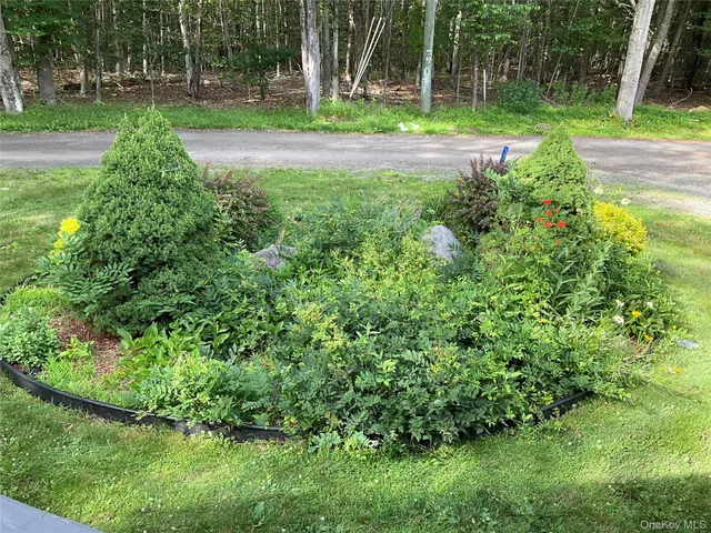 $725,000 | 35 Mohawk Trail, Ferndale, NY 12734