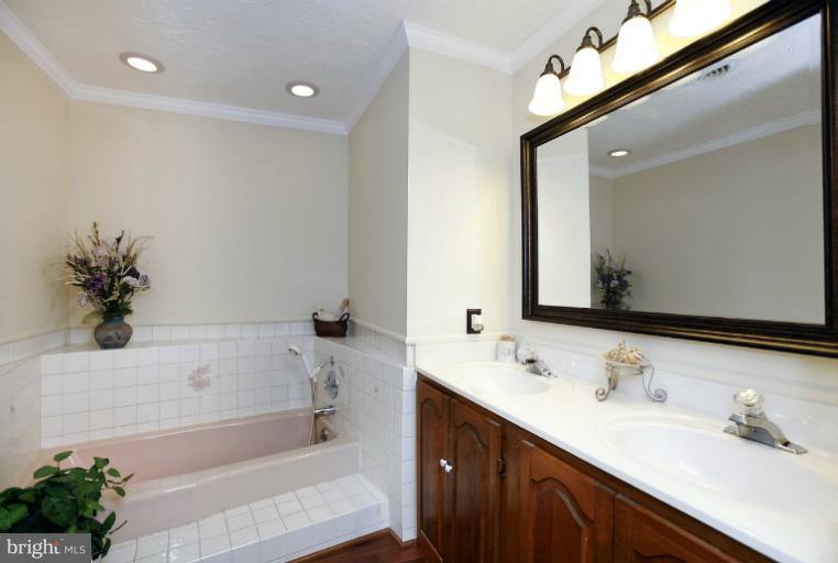 1428 Grimm Road Severn, MD 21144 - Photo 1 of 18 Bath