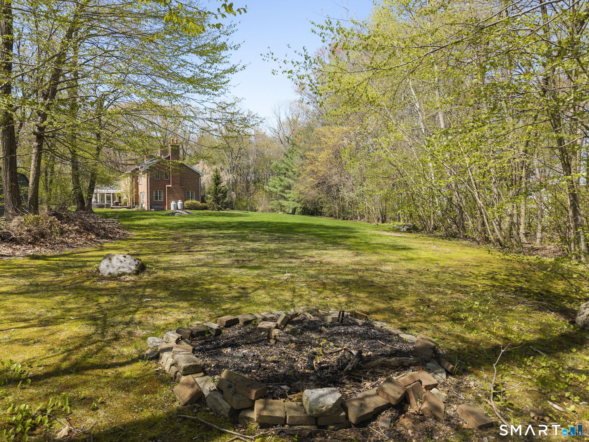 16 Cider Mill Road Burlington, CT 06013 - Photo 37 of 40