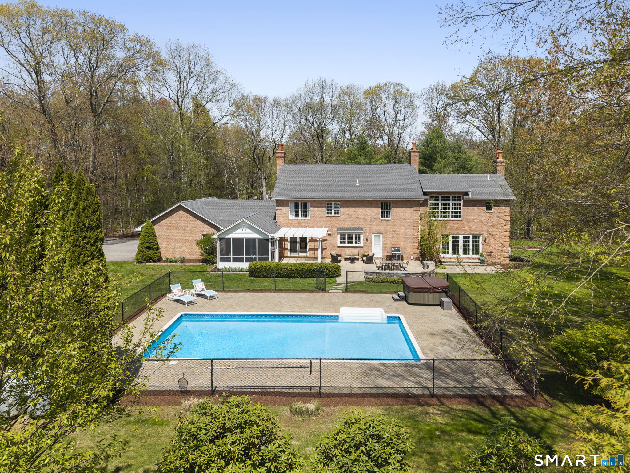 16 Cider Mill Road Burlington, CT 06013 - Photo 4 of 40