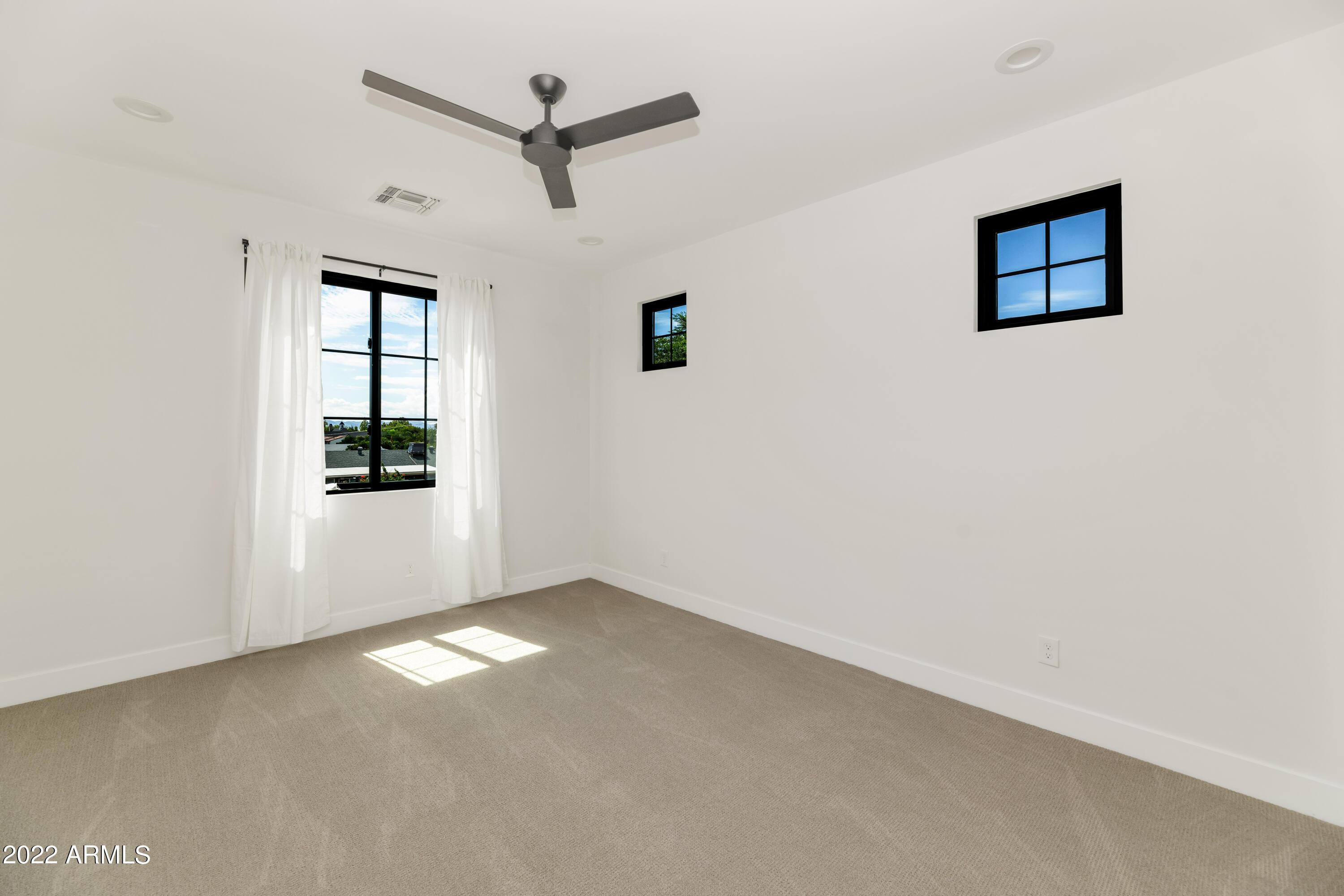 4518 North 39th Street Phoenix, AZ 85018 - Photo 21 of 30 Photo #21
