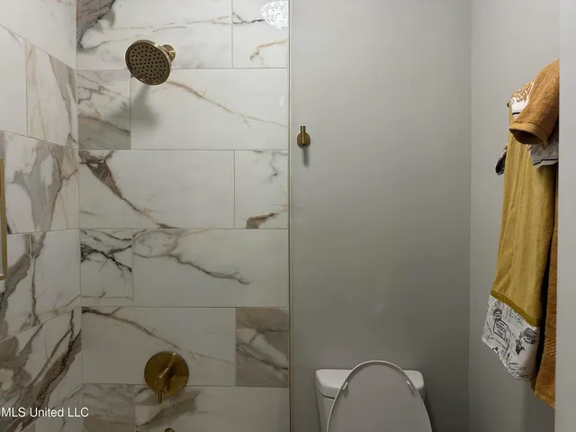 $195,900 | 909 Brookford Court, Jackson, MS 39212