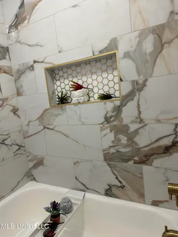 $195,900 | 909 Brookford Court, Jackson, MS 39212