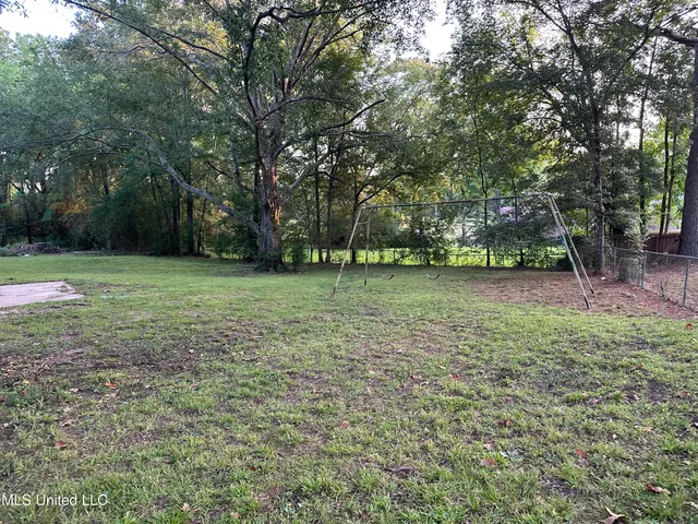 $195,900 | 909 Brookford Court, Jackson, MS 39212