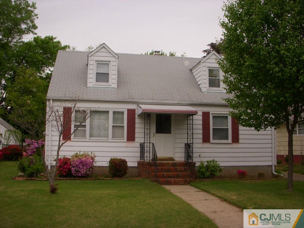 27 Runyon Avenue Edison, NJ 08817 - Photo 1 of 18 Gallery Image 1