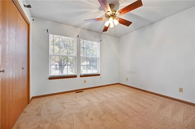 $205,000 | 909 Mission Road, Harrisonville, MO 64701