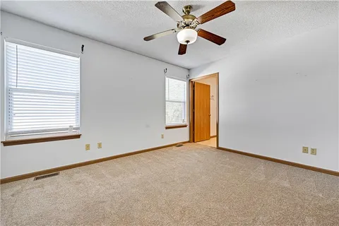 $205,000 | 909 Mission Road, Harrisonville, MO 64701