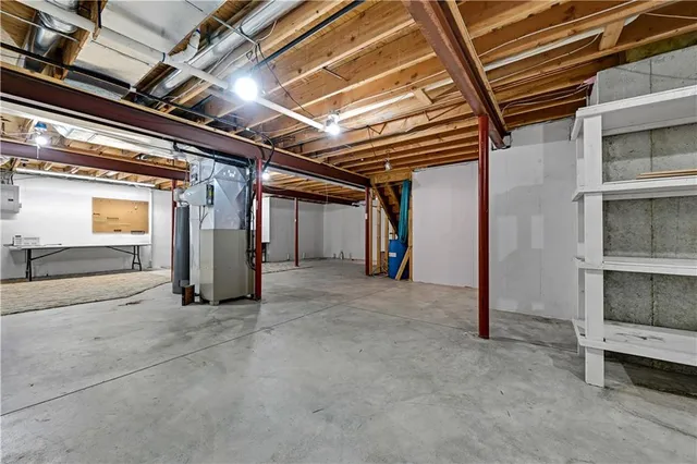 $205,000 | 909 Mission Road, Harrisonville, MO 64701