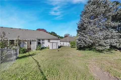 $205,000 | 909 Mission Road, Harrisonville, MO 64701