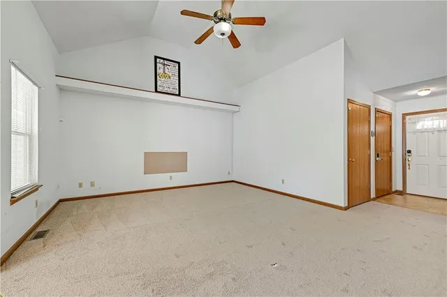 $205,000 | 909 Mission Road, Harrisonville, MO 64701