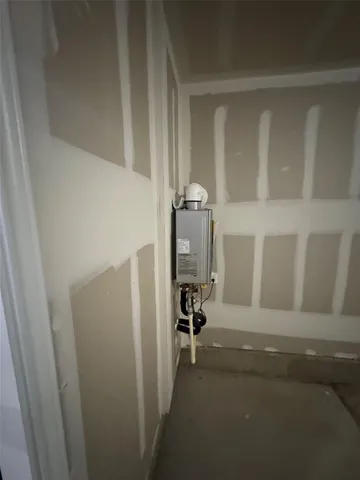 $1,875 | 12114 Pike Bend, Buda, TX 78610