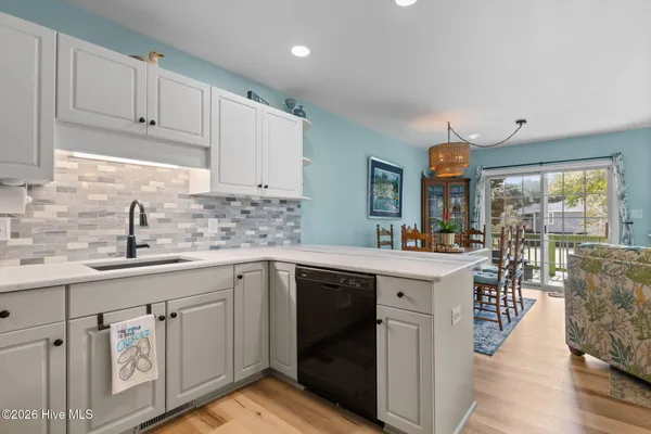 $736,000 | 116 Periwinkle Drive, Unit WEST, Emerald Isle, NC 28594