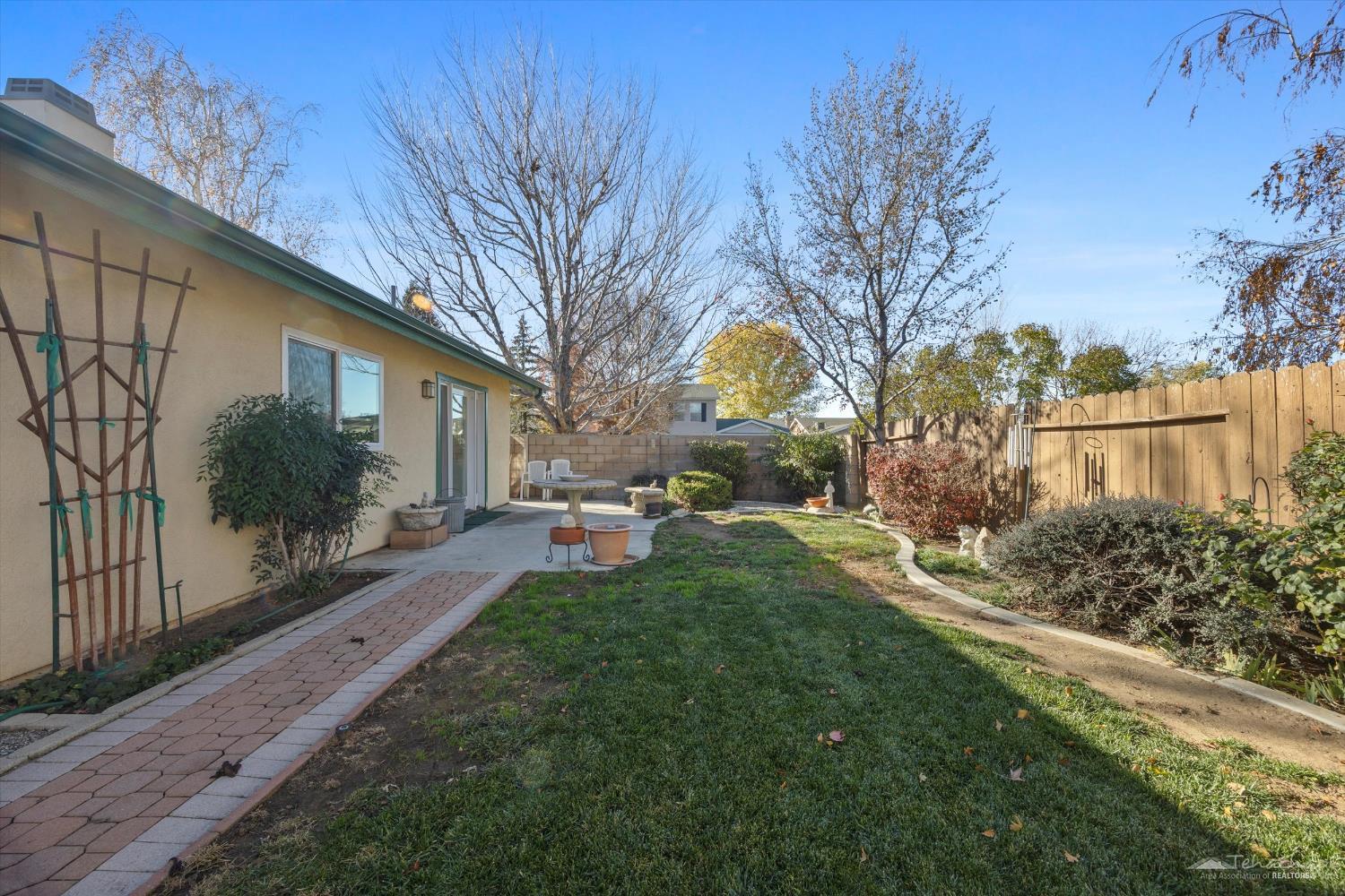 321 Apple Way Tehachapi, CA 93561 - Photo 36 of 40 Gallery Image 36