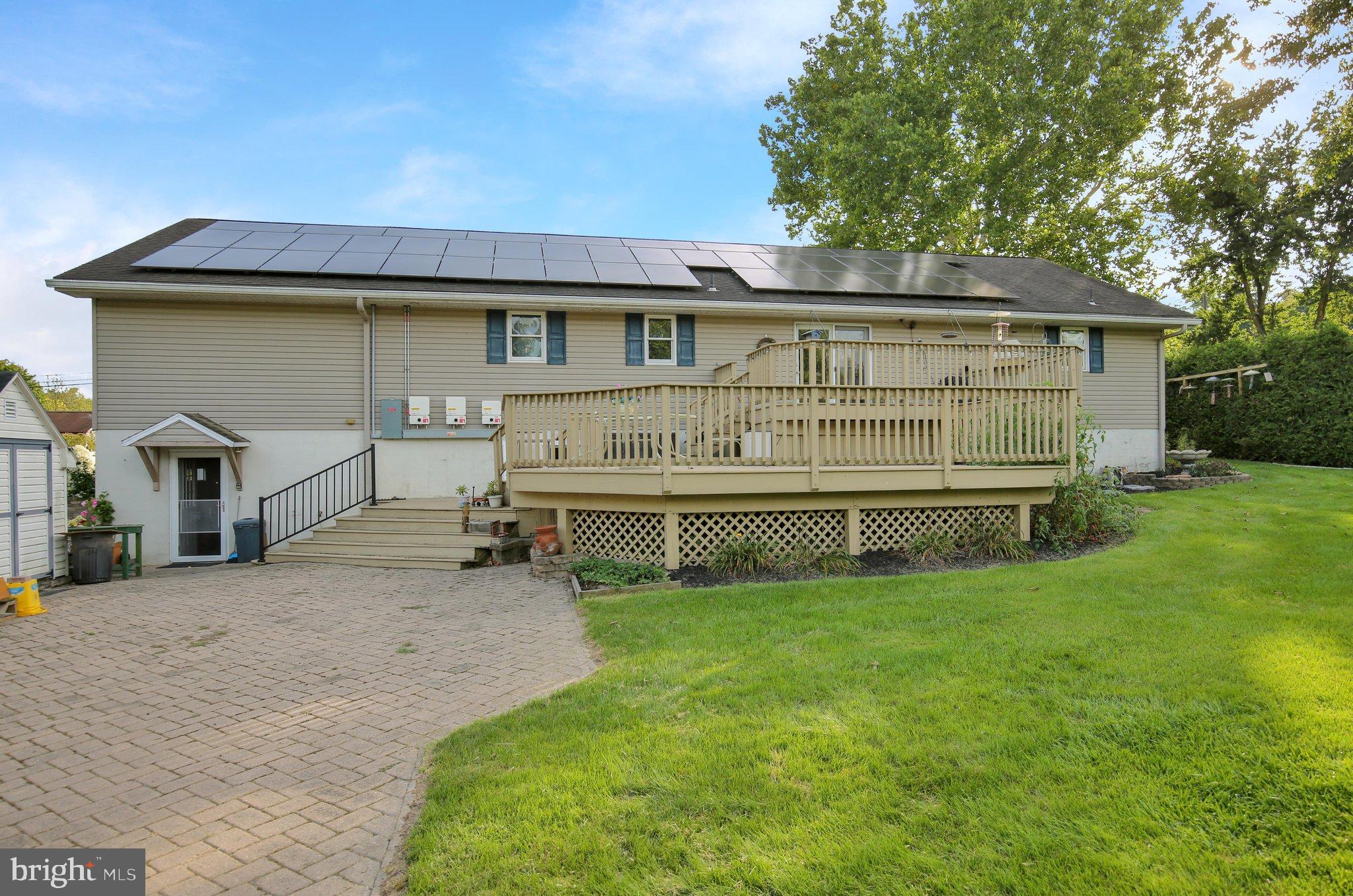 1046 Cross Keys Road Leesport, PA 19533 - Photo 5 of 54 3I3A3571