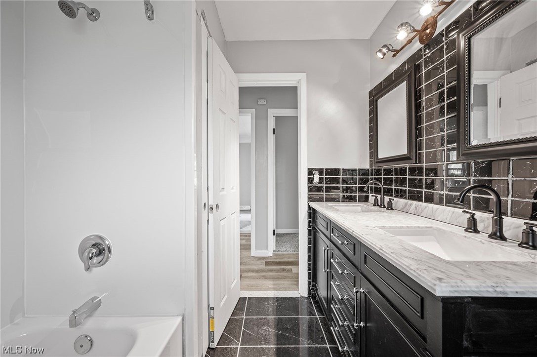 1053 Ford Road Cleveland, OH 44143 - Photo 22 of 34