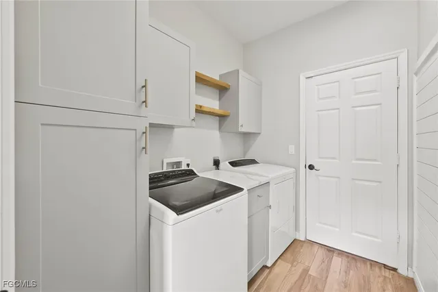 a view of a house with swimming pool