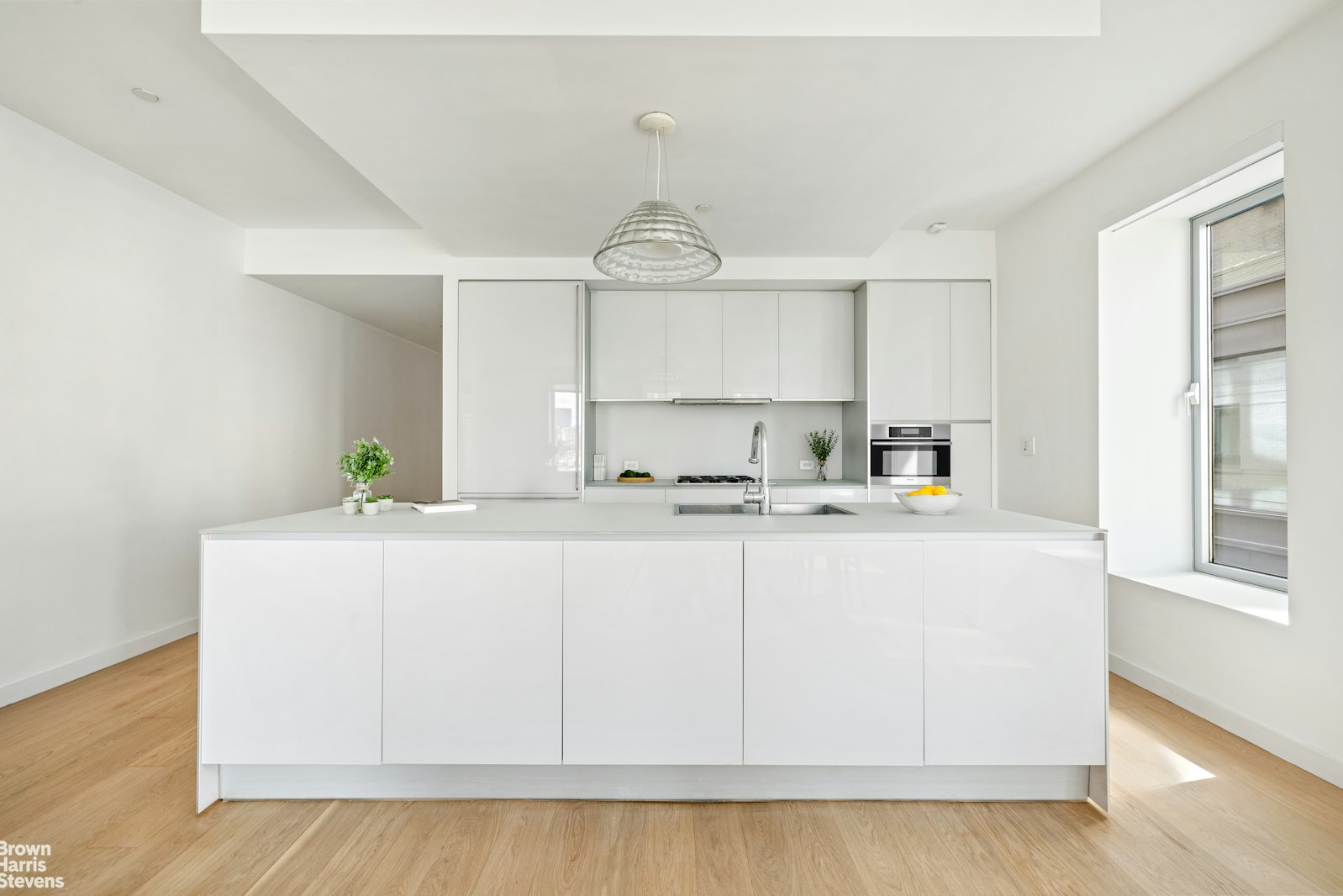 1 York Street, Unit 5B Manhattan, NY 10013 - Photo 3 of 8