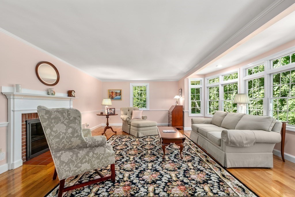 68 Rice Road Wayland, MA 01778 - Photo 12 of 38 Gallery Image 12