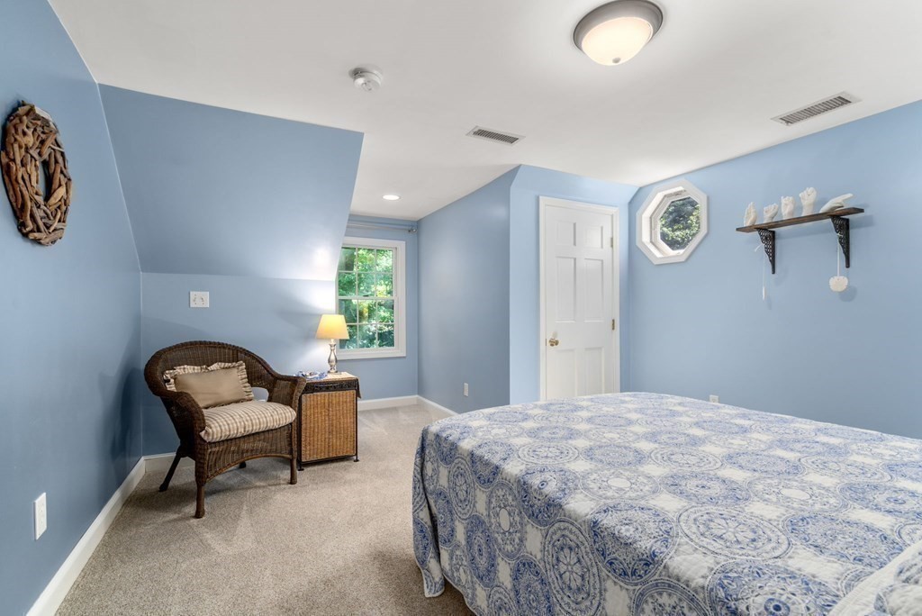 68 Rice Road Wayland, MA 01778 - Photo 20 of 38 Gallery Image 20
