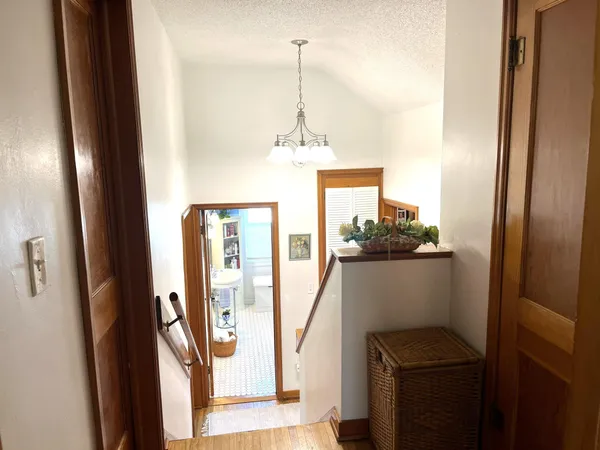 $194,900 | 864 Redwood Drive, Fairmont, MN 56031