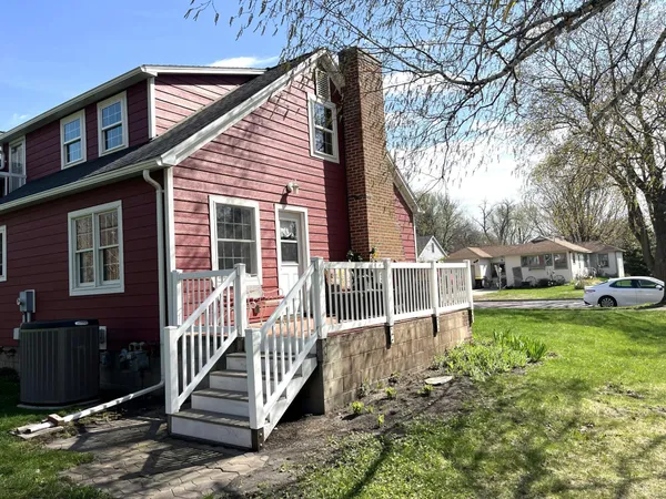 $194,900 | 864 Redwood Drive, Fairmont, MN 56031