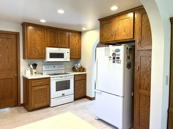 $194,900 | 864 Redwood Drive, Fairmont, MN 56031