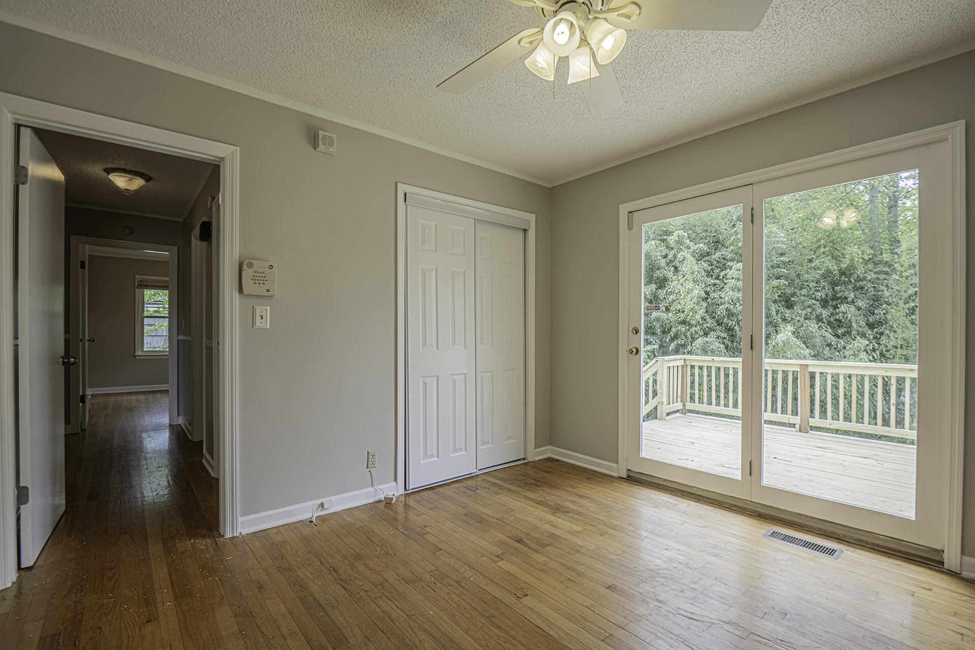 3803 Laird Lane Chattanooga, TN 37415 - Photo 10 of 26 KHP10