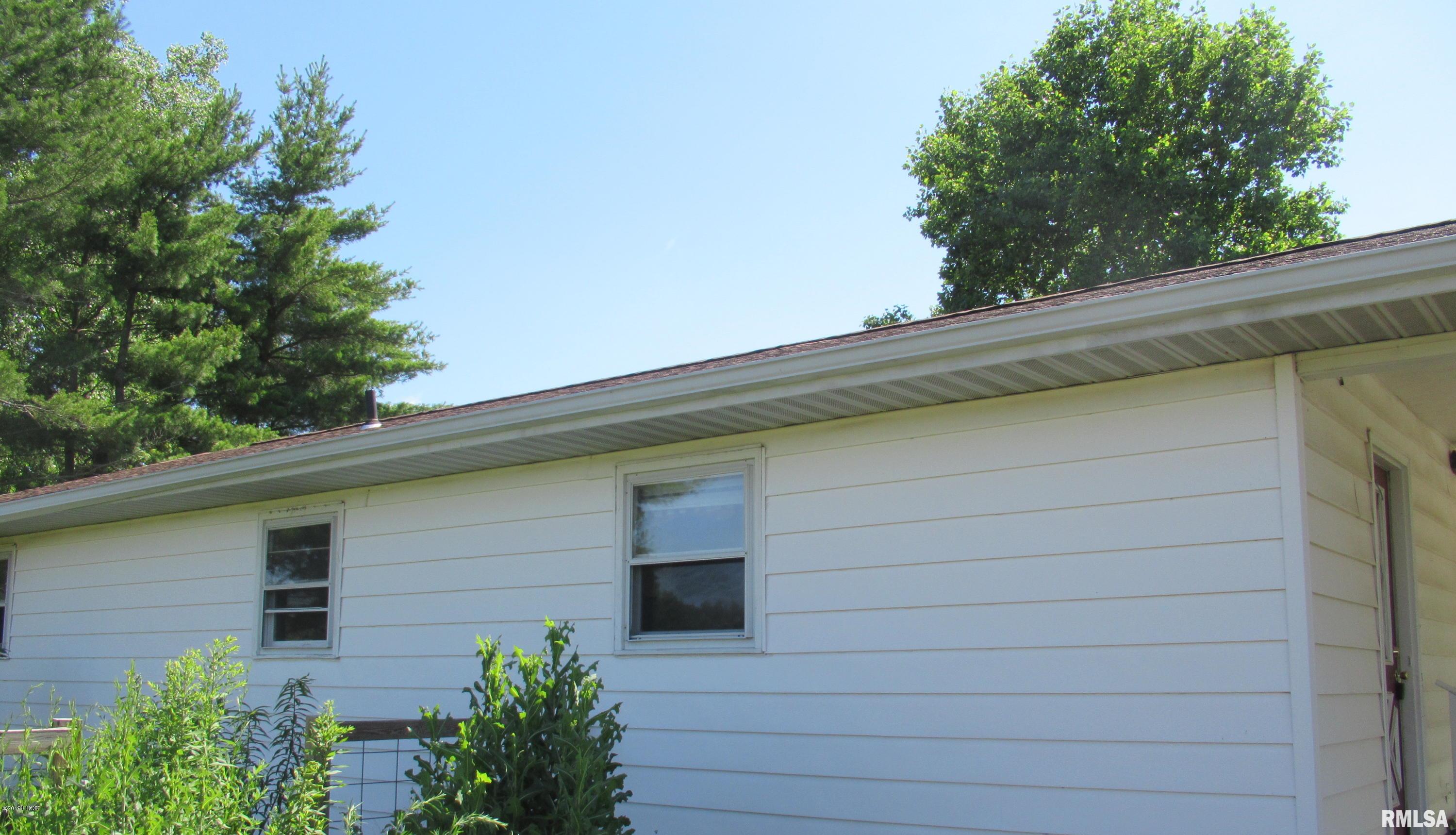 17239 Freeman Spur Road Herrin, IL 62948 - Photo 8 of 8 Gallery Image 8