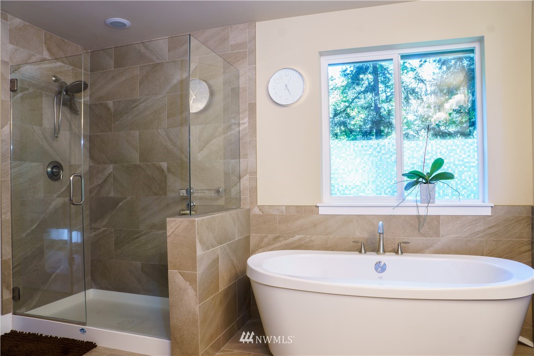 4807 224th Street Southwest Mountlake Terrace, WA 98043 - Photo 22 of 39