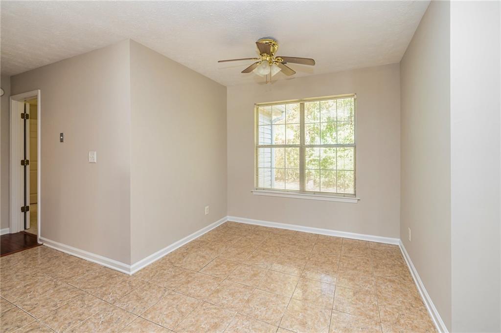 5948 Valley Green Road Lithonia, GA 30058 - Photo 13 of 35