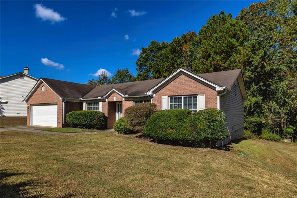 5948 Valley Green Road Lithonia, GA 30058 - Photo 2 of 35