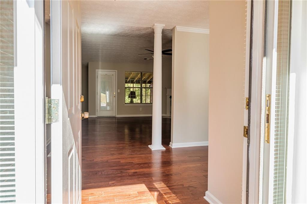 5948 Valley Green Road Lithonia, GA 30058 - Photo 4 of 35