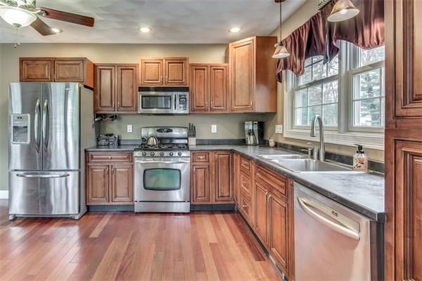 31 Corthell Road Billerica, MA 01862 - Photo 15 of 29 Gallery Image 15
