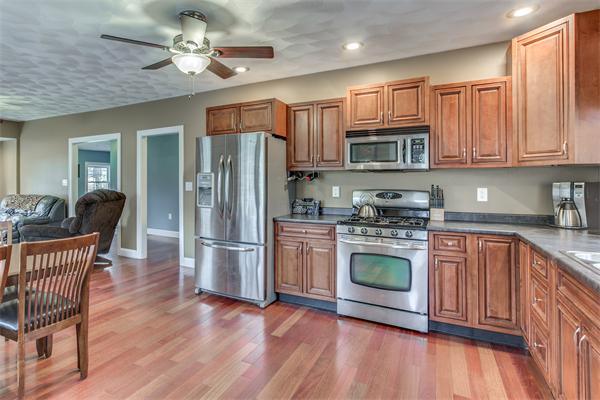 31 Corthell Road Billerica, MA 01862 - Photo 16 of 29 Gallery Image 16