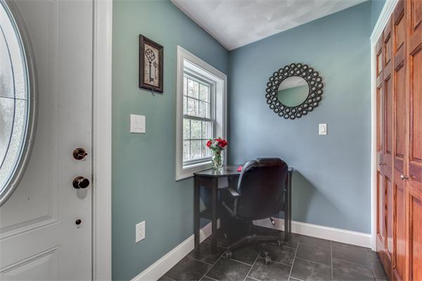 31 Corthell Road Billerica, MA 01862 - Photo 4 of 29 Gallery Image 4