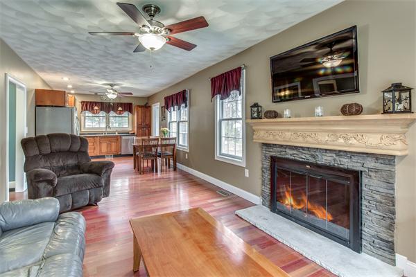31 Corthell Road Billerica, MA 01862 - Photo 9 of 29 Gallery Image 9