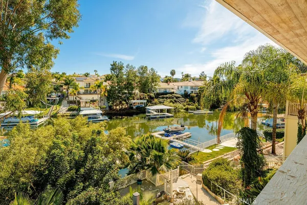 $1,449,000 | 22373 Boating Way, Canyon Lake, CA 92587