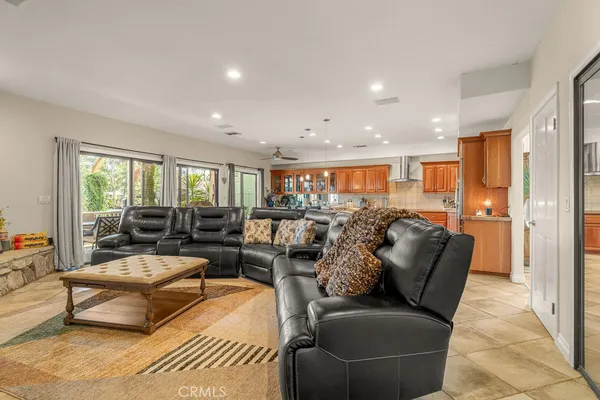 $1,449,000 | 22373 Boating Way, Canyon Lake, CA 92587