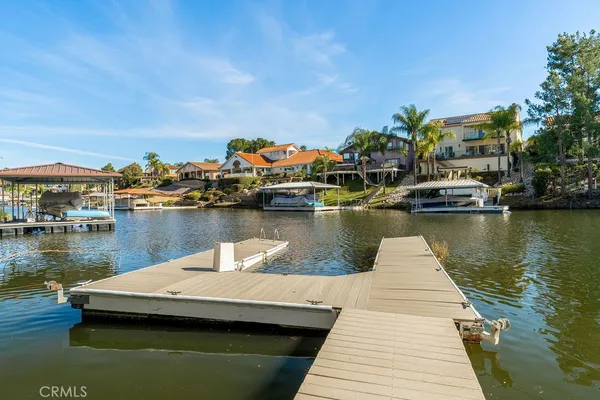 $1,449,000 | 22373 Boating Way, Canyon Lake, CA 92587