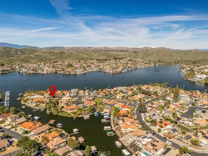 $1,449,000 | 22373 Boating Way, Canyon Lake, CA 92587